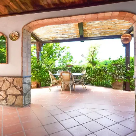 - Bacco Villa Massa Lubrense